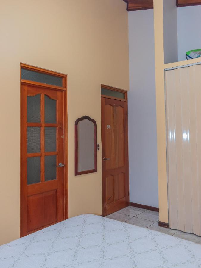 Linda Casa De Verano Con Amplias Zonas Verdes San Isidro De El General Exteriör bild
